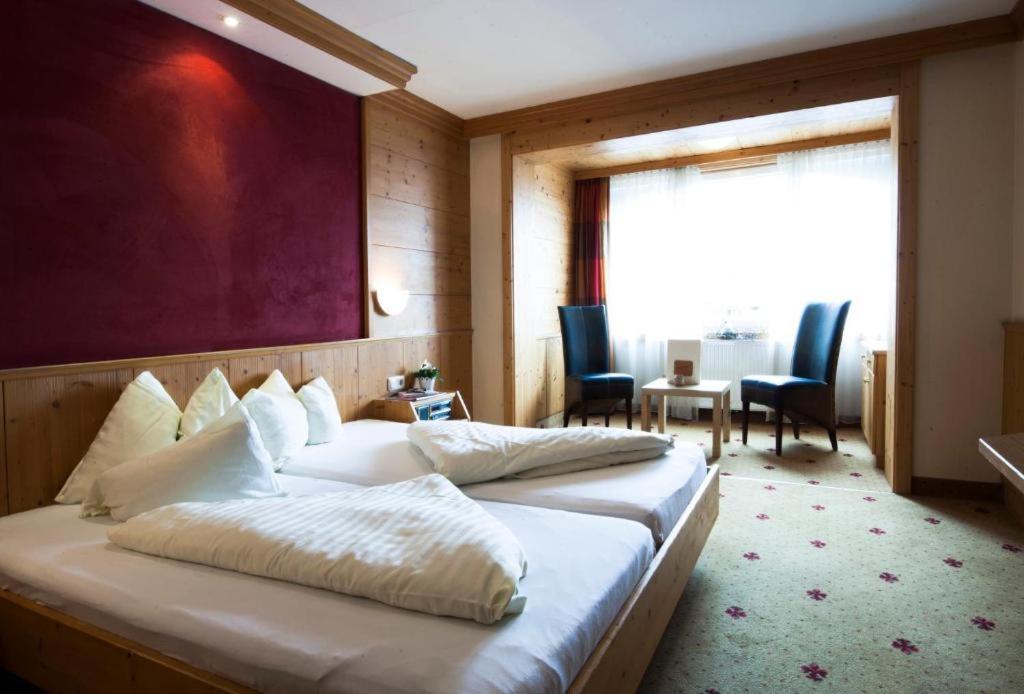Hotel Alpina Nature-Wellness Wenns Exterior foto